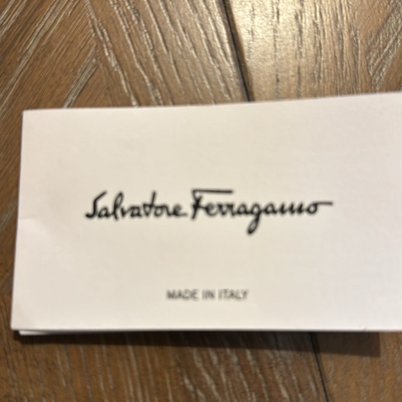 Salvatore Ferragamo Gancini Convertible - Picture 12 of 12